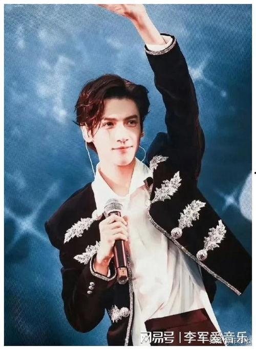 娱乐圈吃瓜爆料黄子韬,揭秘吃瓜背后的真相  第3张